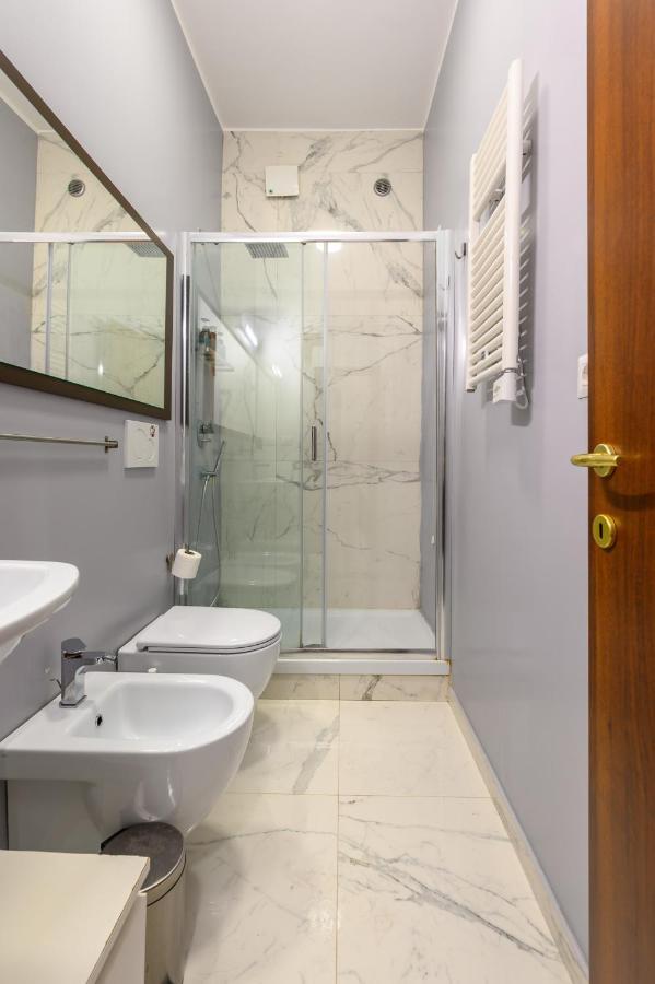 Luxury Apartment Re Di Roma Buitenkant foto
